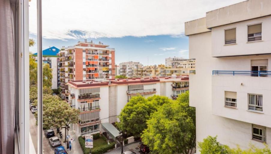 Stylish 3 Bedroom Penthouse In Marbella Centre With Large Pool Close To The Beach Exterior photo